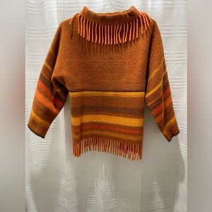 LAPP LANDER vintage 100% wool sweater made in Norway fringe